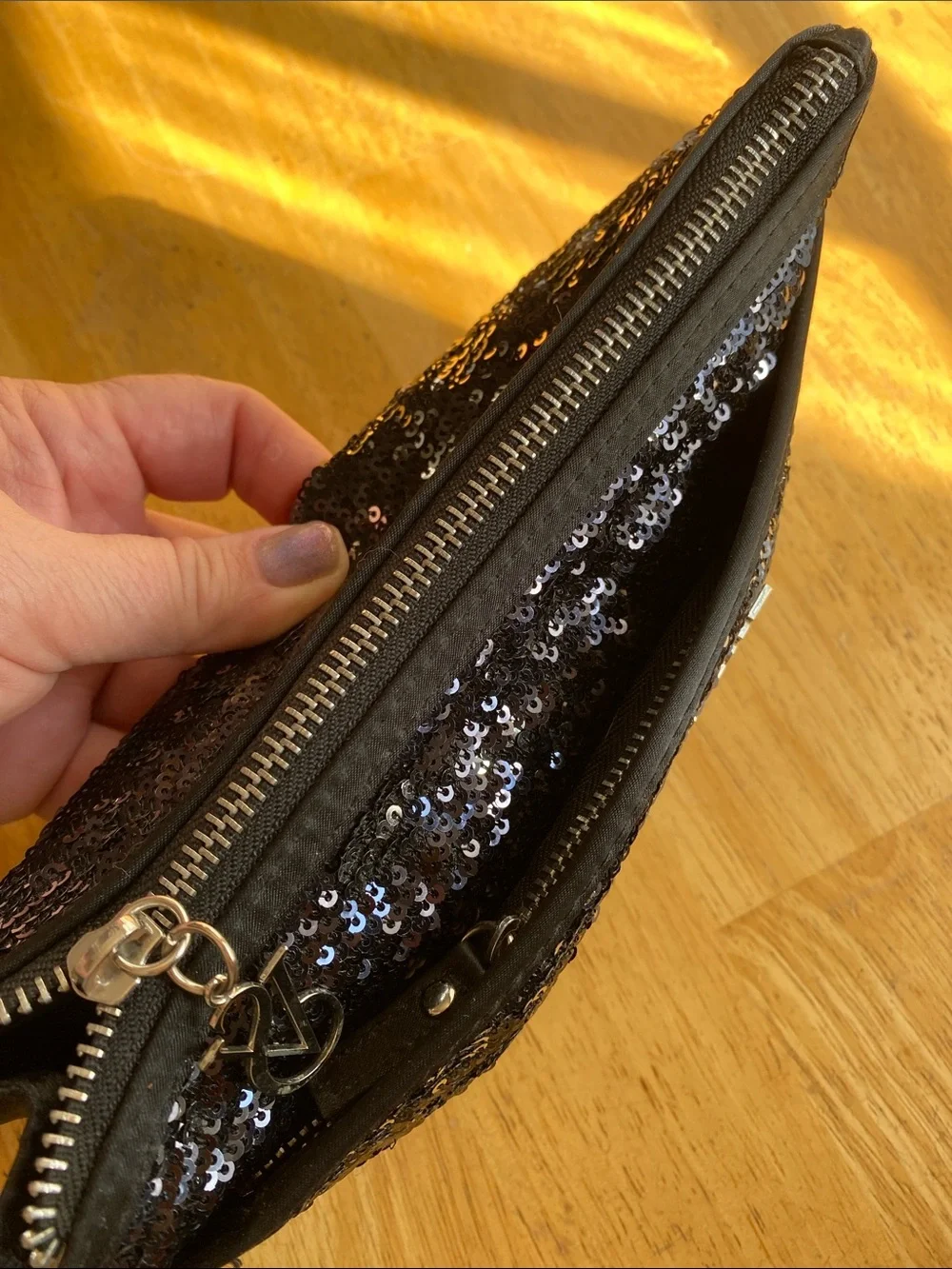 V ! Victoria’s Secret black cosmetic bag